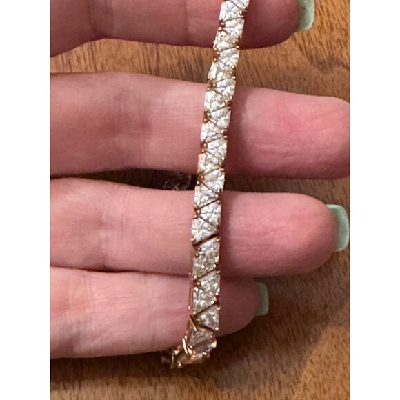 Cubic Zirconia Sterling Silver Gold-Plated Tennis Bracelet Elegant Design 7.5” W - Picture 9 of 9